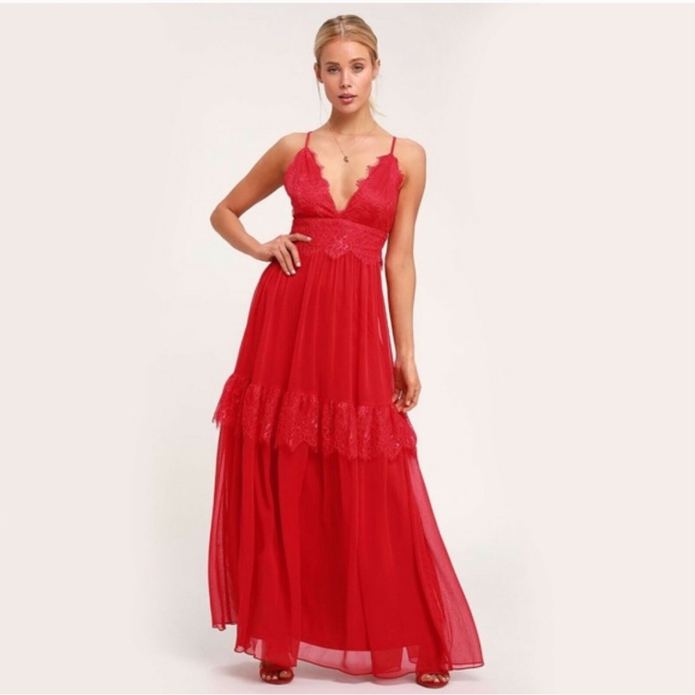 Size medium LuLu’s Dream About Me Lace Maxi Dress with Adjustable Straps